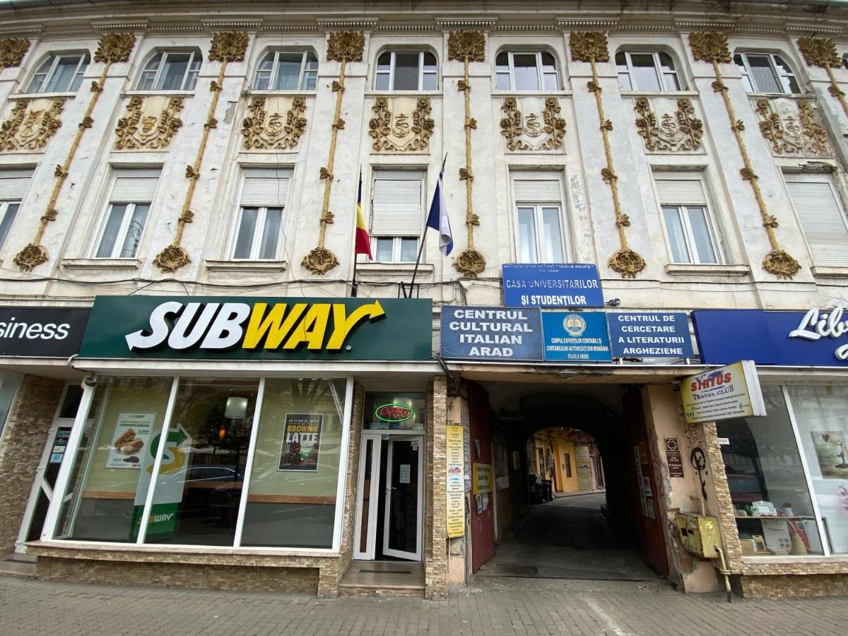 Apartament Super Central Cu Parcare Privata Διαμέρισμα Αράντ Εξωτερικό φωτογραφία